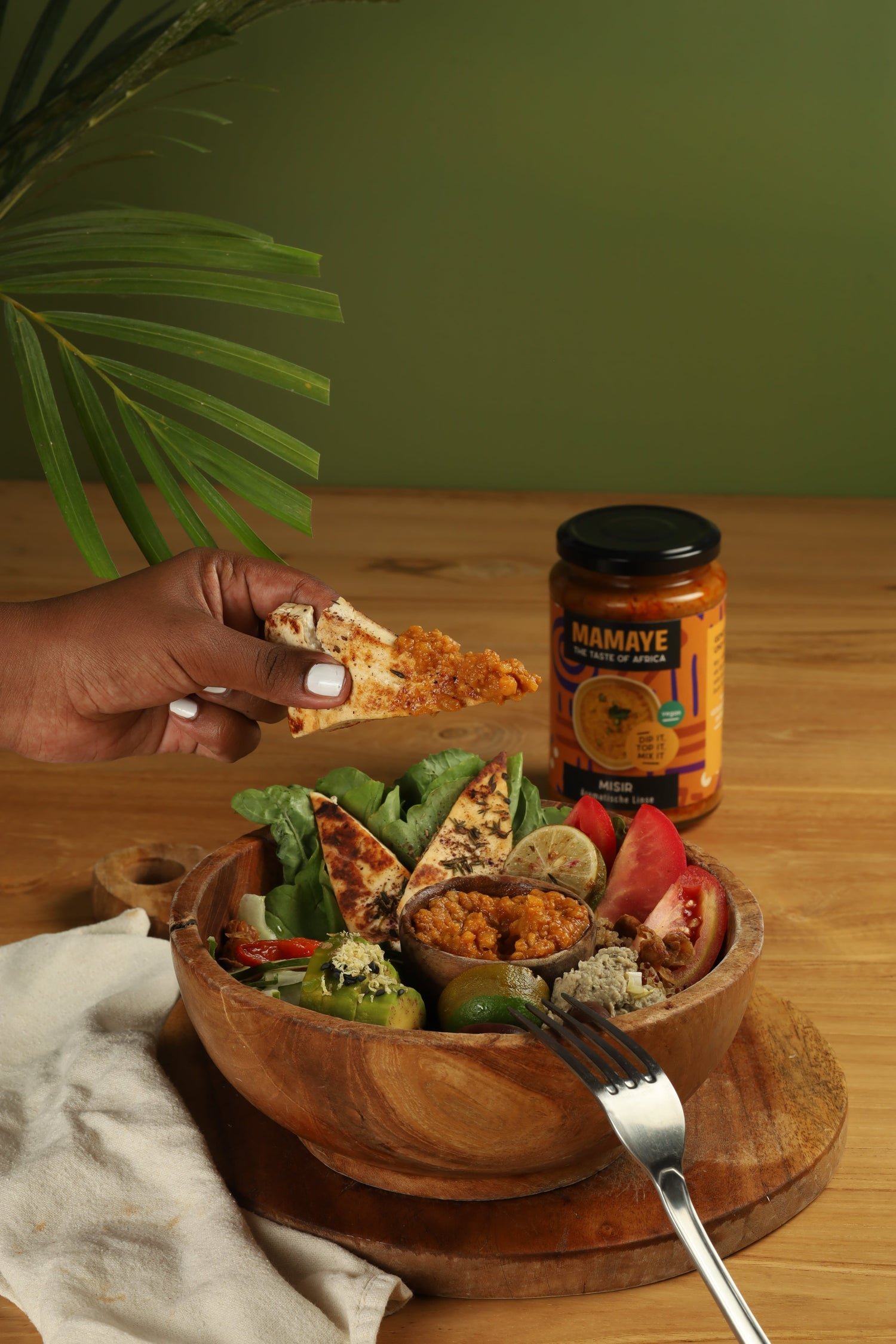 Misir & Kichererbsen mit Halloumi: Der perfekte Afrofusion-Genuss!